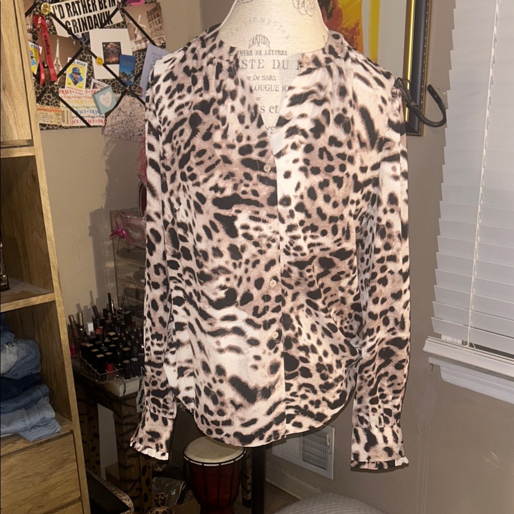 Express Animal Print Relaxed Portofino Blouse - Black and Brown Leopard - Small